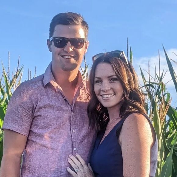 Meet your Posher, Ashley - Picture 1 of 1